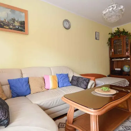 Appartement In Pula/istrien 11306