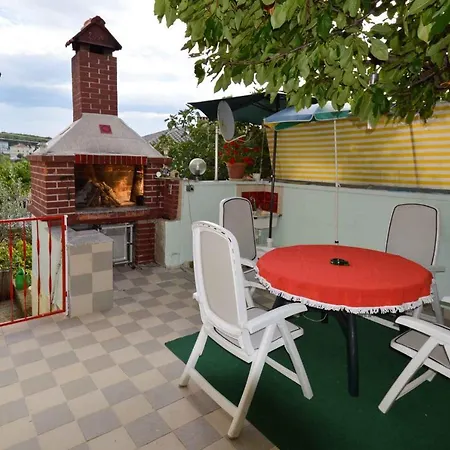 Appartement In Pula/istrien 11306 *